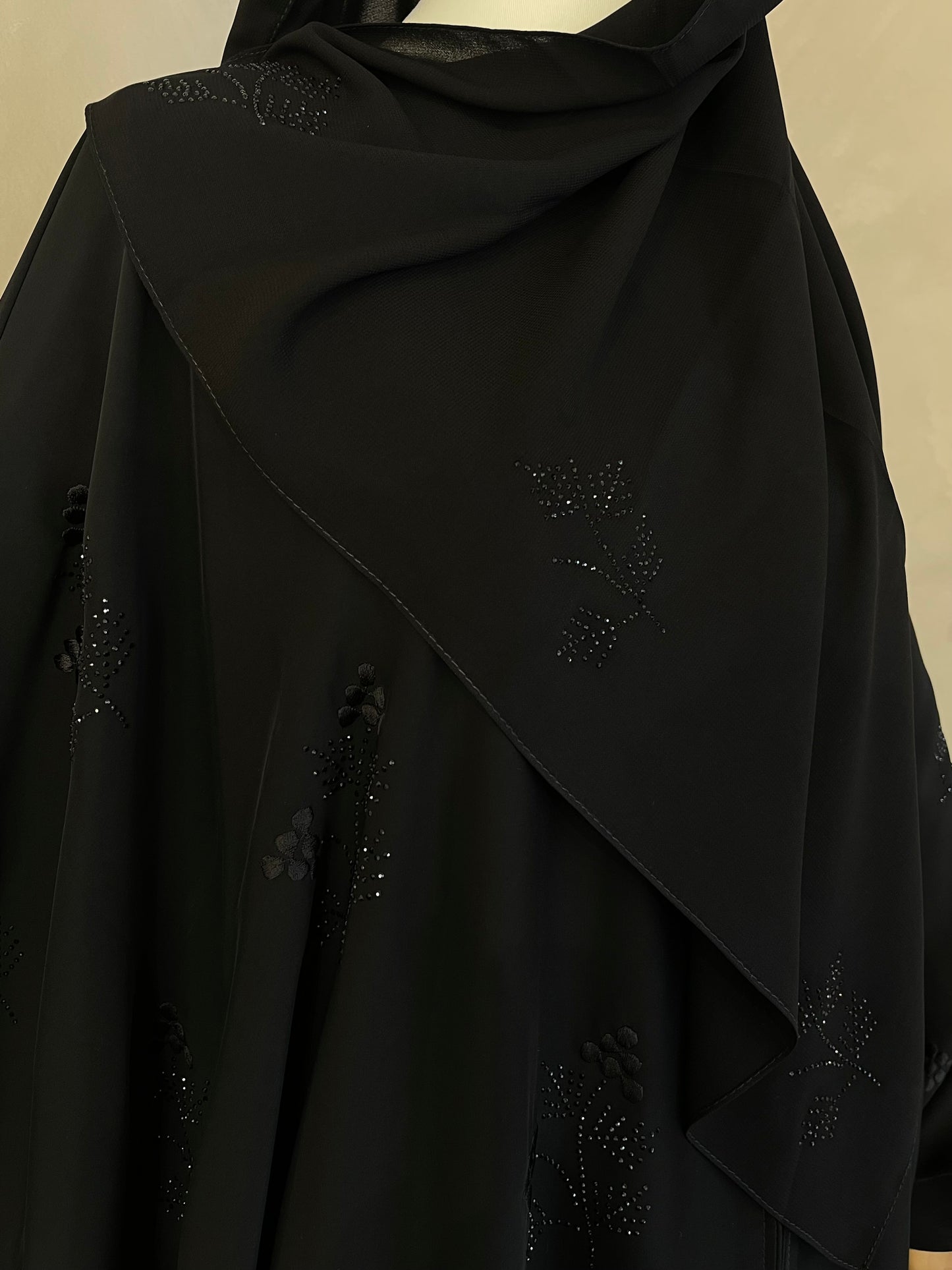 Waraqa Black Embellished Abaya